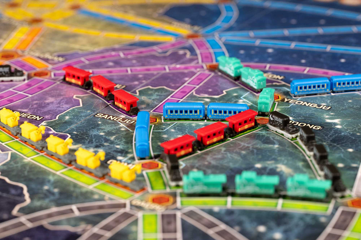 Ticket to Ride 20th Anniversary Deluxe train set Display